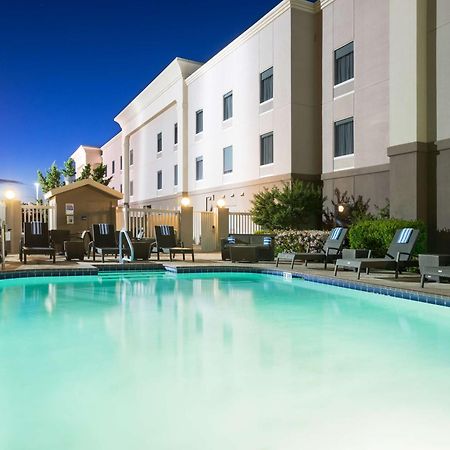 Hampton Inn By Hilton Odessa Bagian luar foto