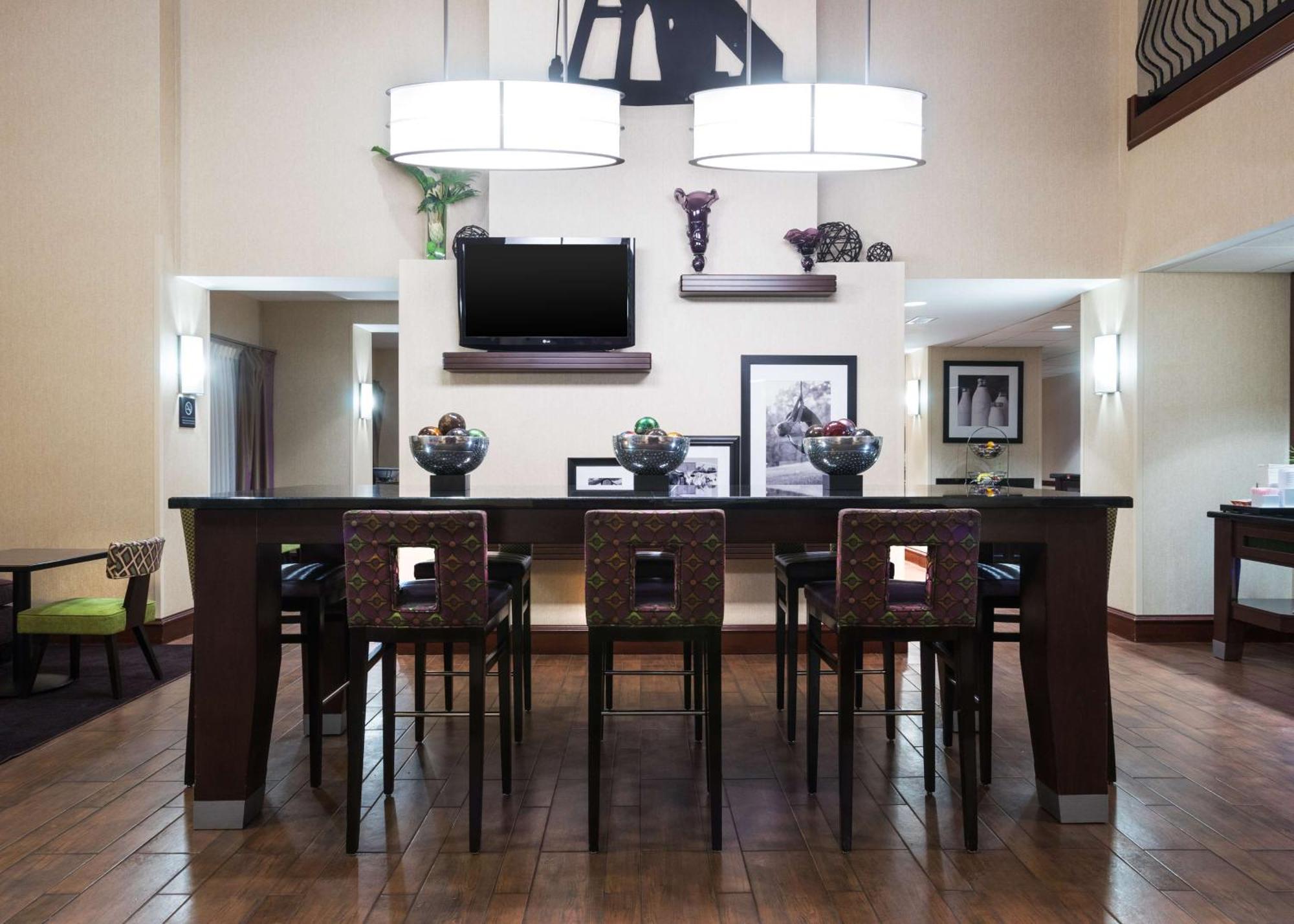 Hampton Inn By Hilton Odessa Bagian luar foto