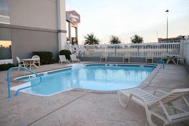 Hampton Inn By Hilton Odessa Bagian luar foto